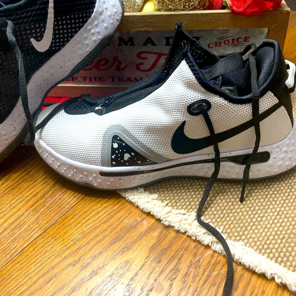 Nike PG 4 Shoes